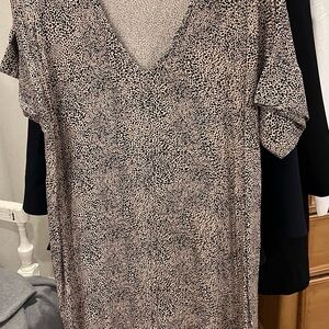 Bobeau Khaki/Black Print V-Neck Dress